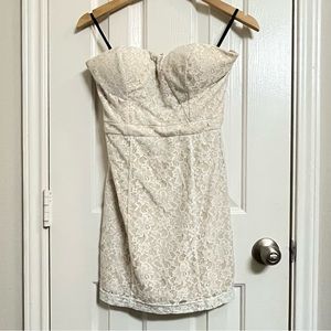 bebe Strapless Ivory lace mini